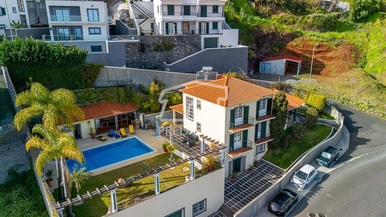 Moradia T4 para Venda em Monte Foto 4