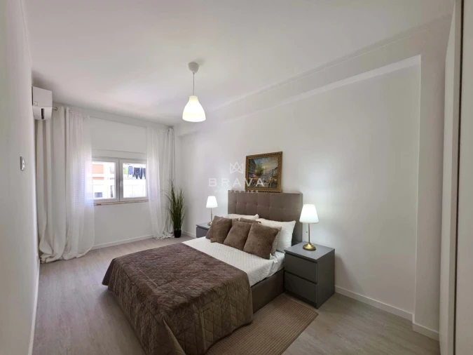 Apartamento T2 para Venda em Faro (Sé e São Pedro) Foto 8