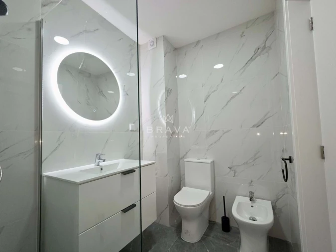 Apartamento T2 para Venda em Faro (Sé e São Pedro) Foto 10