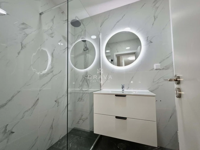 Apartamento T2 para Venda em Faro (Sé e São Pedro) Foto 9