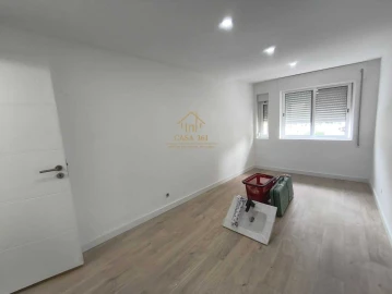 Apartamento T3 para Venda em Alverca do Ribatejo e Sobralinho