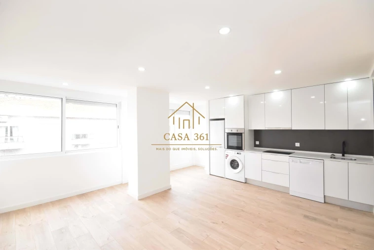 Apartamento T3 para Venda em Alverca do Ribatejo e Sobralinho Foto 1