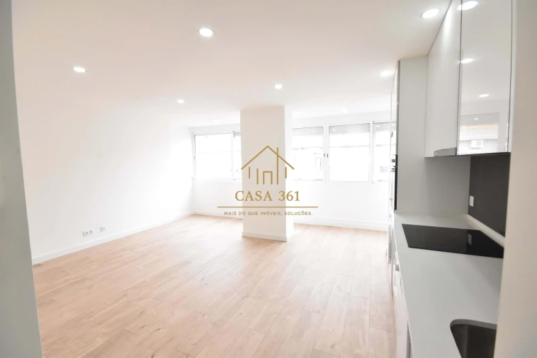 Apartamento T3 para Venda em Alverca do Ribatejo e Sobralinho Foto 8