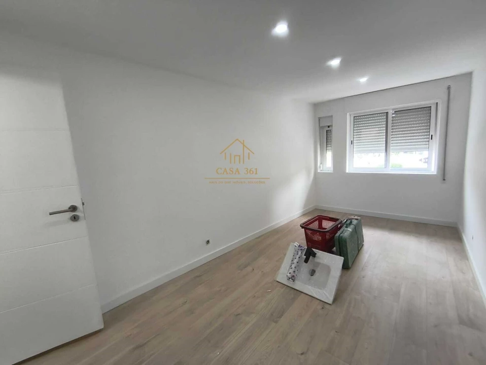 Apartamento T3 para Venda em Alverca do Ribatejo e Sobralinho Foto 7