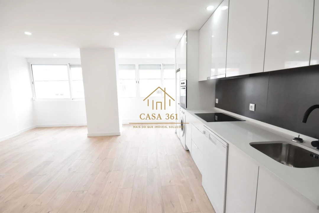 Apartamento T3 para Venda em Alverca do Ribatejo e Sobralinho Foto 3