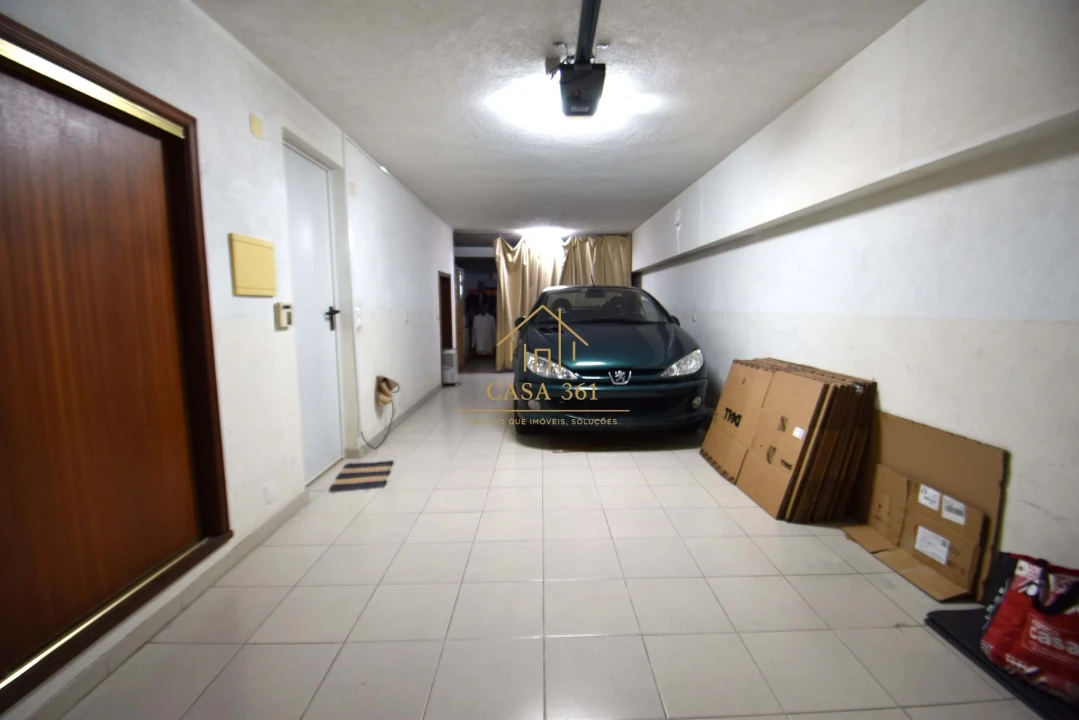 Moradia T4 para Venda em Charneca de Caparica e Sobreda Foto 28