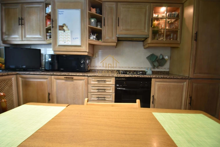 Moradia T4 para Venda em Charneca de Caparica e Sobreda Foto 16