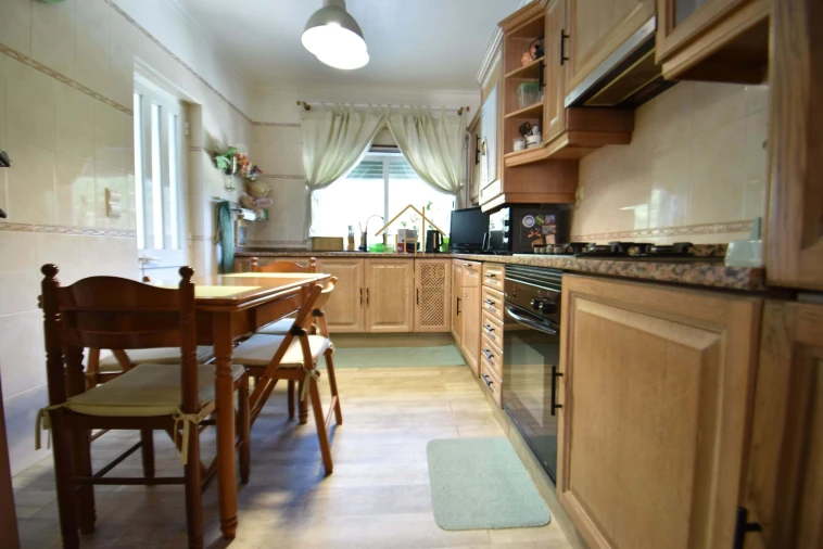 Moradia T4 para Venda em Charneca de Caparica e Sobreda Foto 13