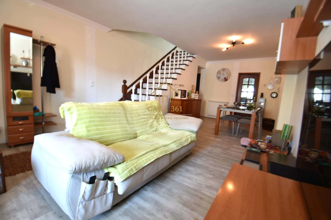 Moradia T4 para Venda em Charneca de Caparica e Sobreda Foto 6