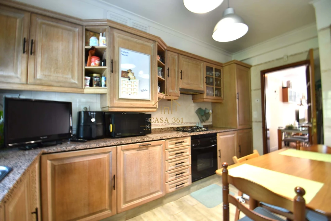 Moradia T4 para Venda em Charneca de Caparica e Sobreda Foto 17