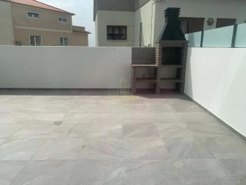 Moradia T3 para Venda em Atalaia