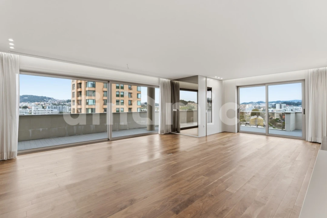 Apartamento T3 para Venda em Antas e Abade de Vermoim Foto 7