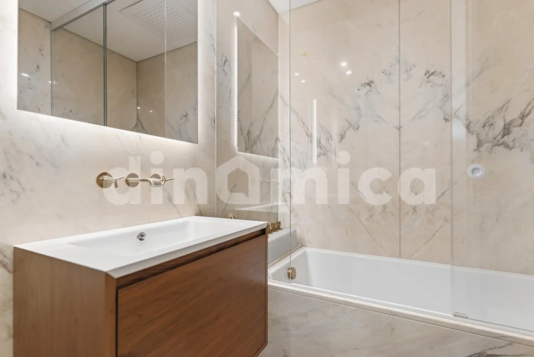 Apartamento T3 para Venda em Antas e Abade de Vermoim Foto 21