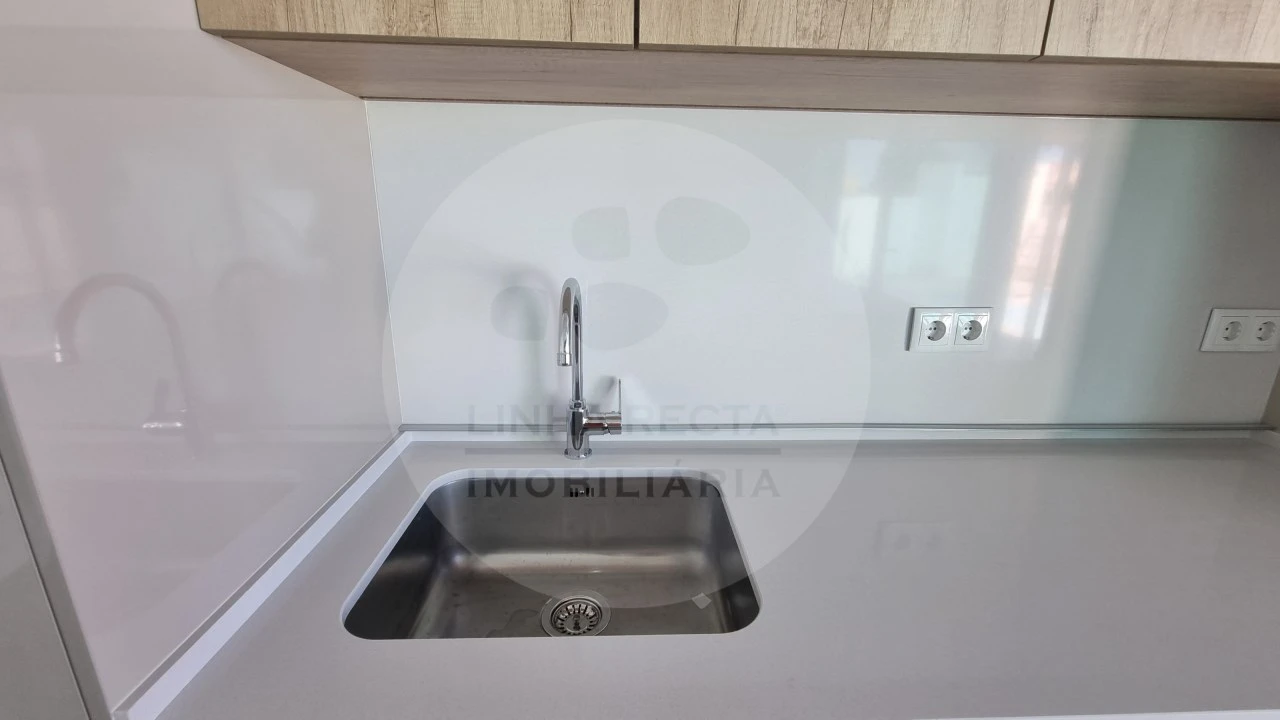 Moradia T4 para Venda em Azeitão (São Lourenço e São Simão) Foto 12