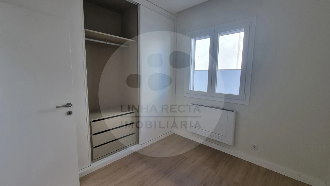 Moradia T4 para Venda em Azeitão (São Lourenço e São Simão) Foto 14
