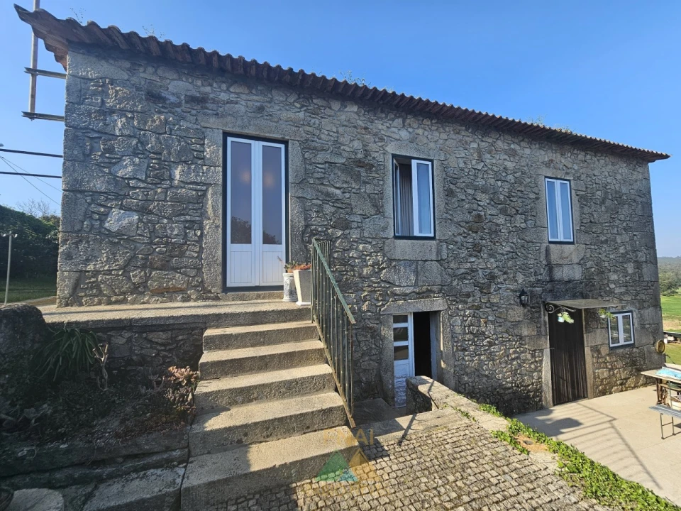 Moradia T4 para Venda em Aver-O-Mar, Amorim e Terroso Foto 2