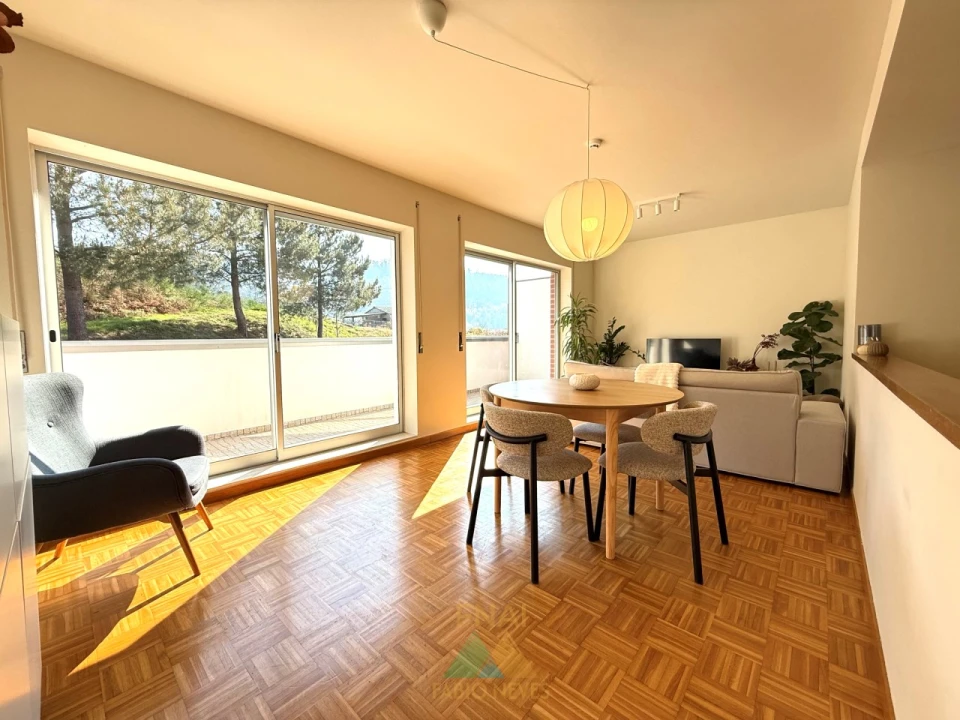 Apartamento T3 para Venda em Arcos de Valdevez (São Paio) e Giela Foto 1