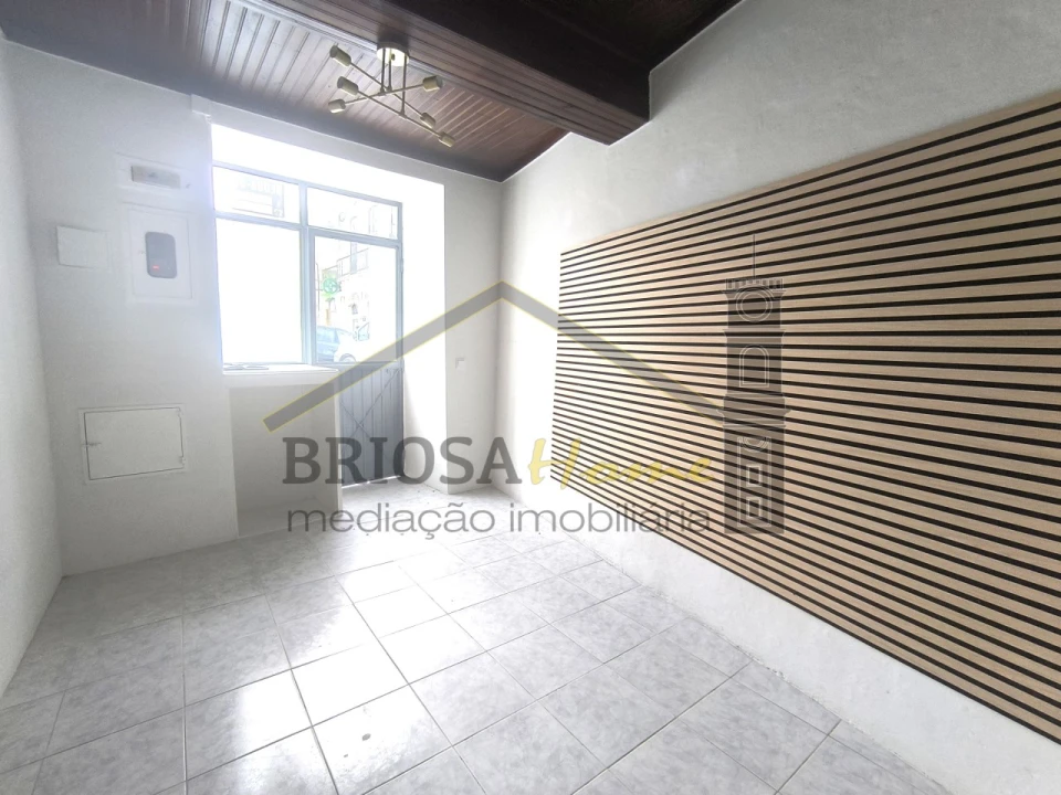 Escritório para Arrendamento em Cernache Foto 5