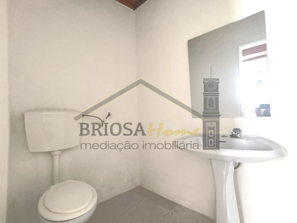 Escritório para Arrendamento em Cernache Foto 7