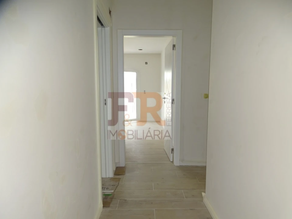 Moradia T4 para Venda em Quinta do Anjo Foto 32