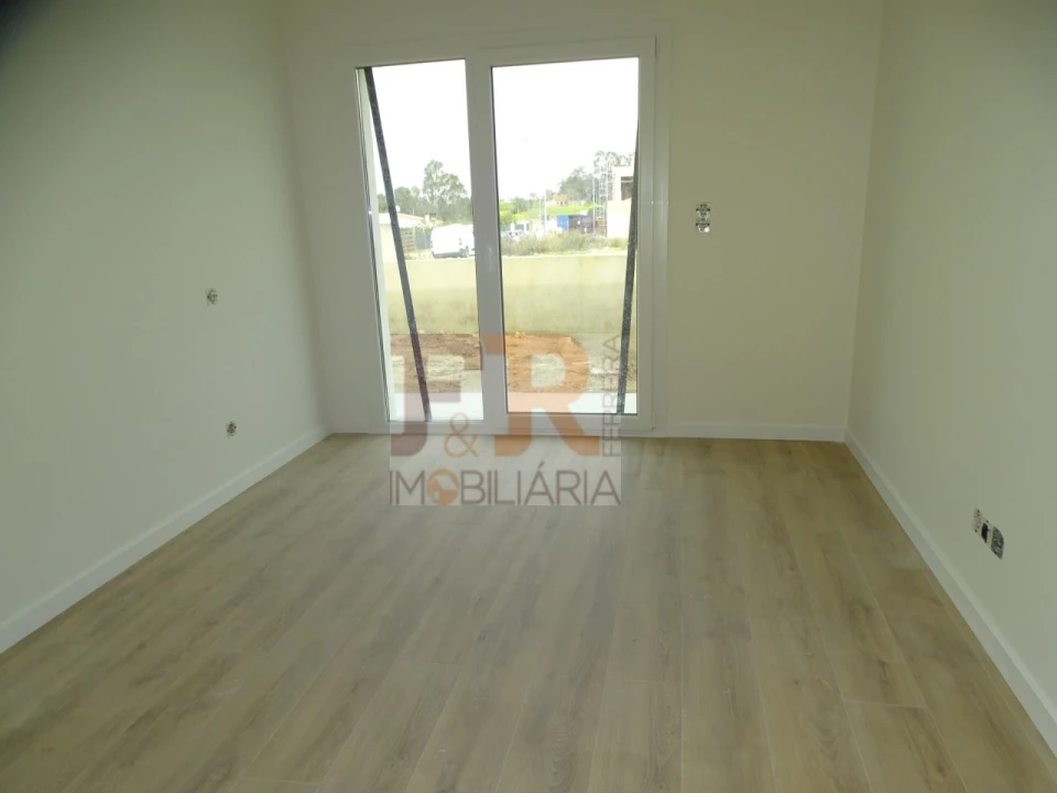 Moradia T4 para Venda em Quinta do Anjo Foto 34