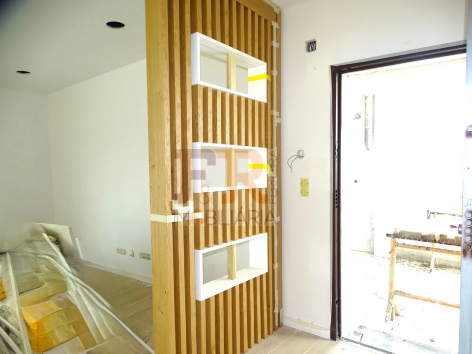 Moradia T4 para Venda em Quinta do Anjo Foto 37