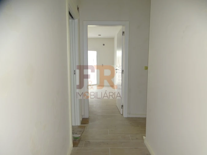 Moradia T4 para Venda em Quinta do Anjo Foto 32