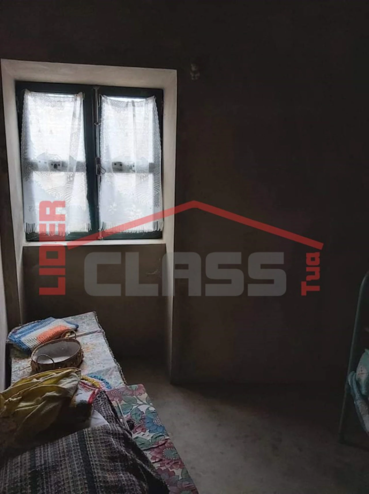 Moradia T3 para Venda em Carviçais Foto 9