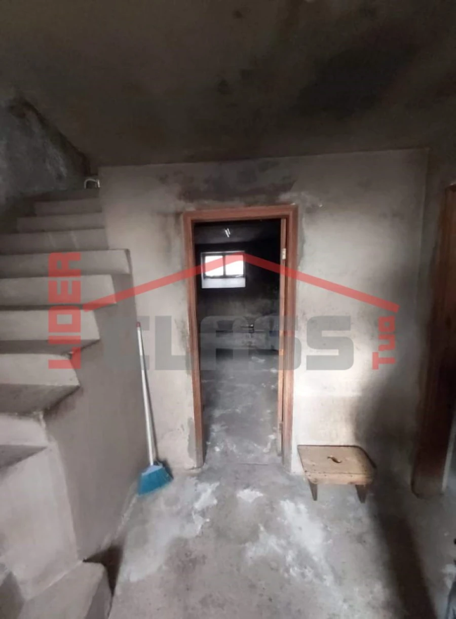 Moradia T3 para Venda em Carviçais Foto 15