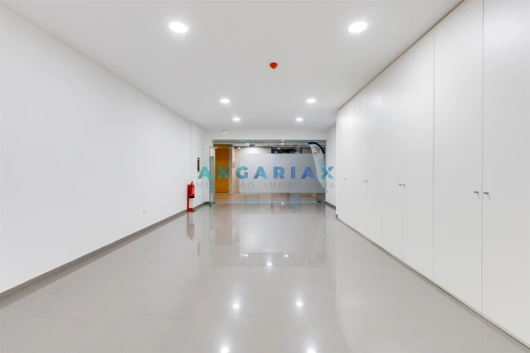 Loja para Arrendamento em Marrazes e Barosa Foto 7