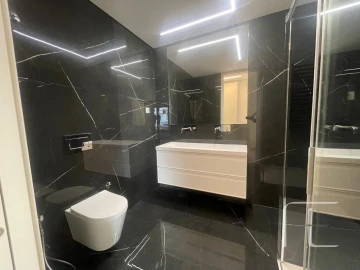 Apartamento T2 para Venda em Lordelo do Ouro e Massarelos