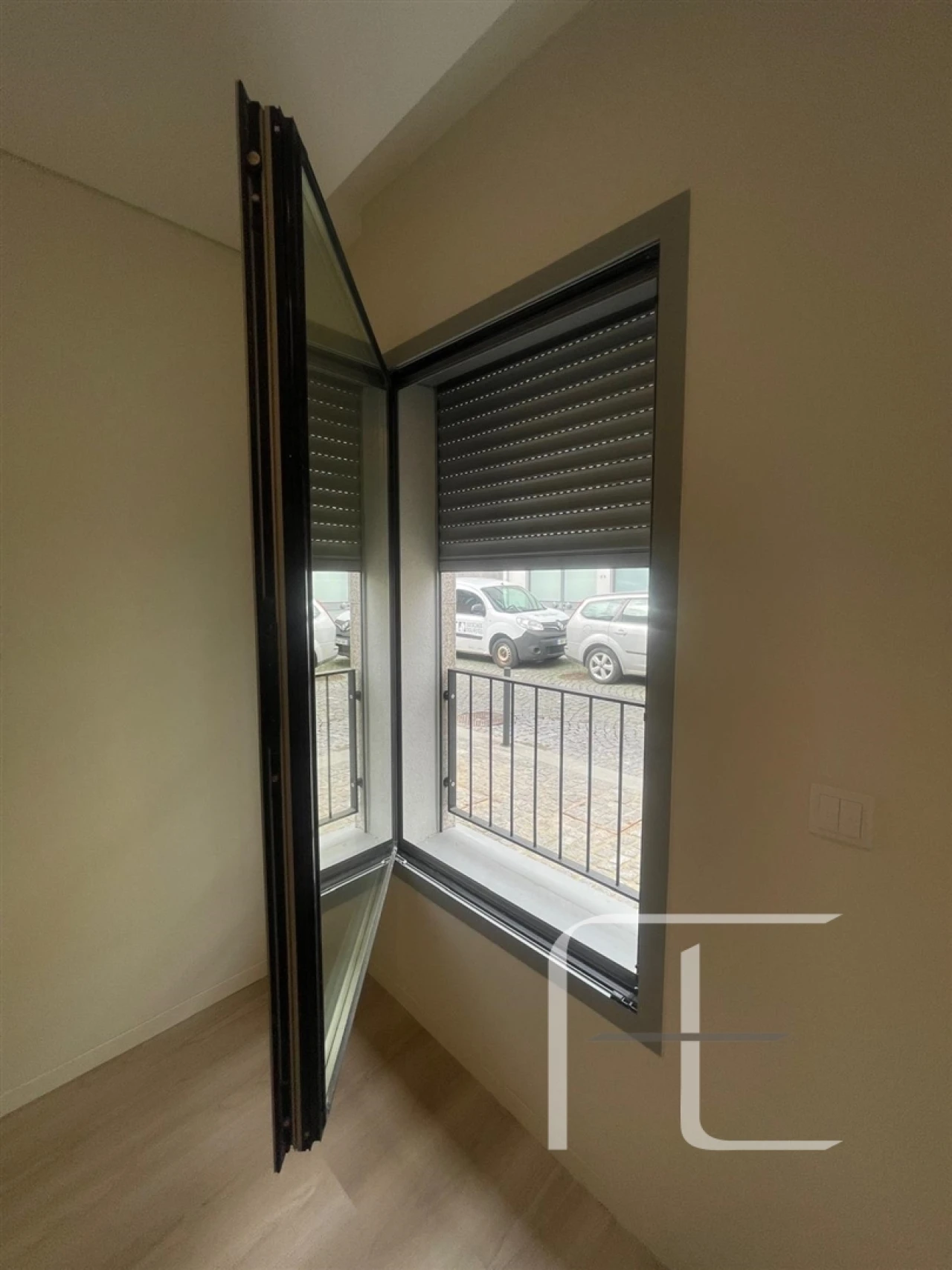 Apartamento T2 para Venda em Lordelo do Ouro e Massarelos Foto 11