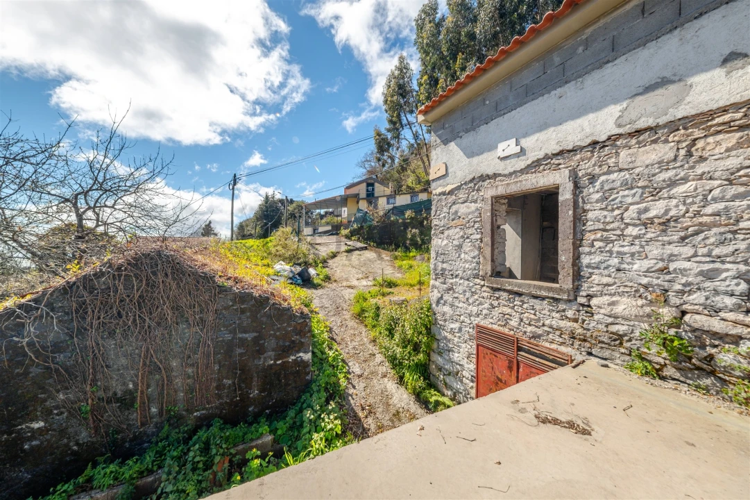 Moradia T3 para Venda em Camacha Foto 7