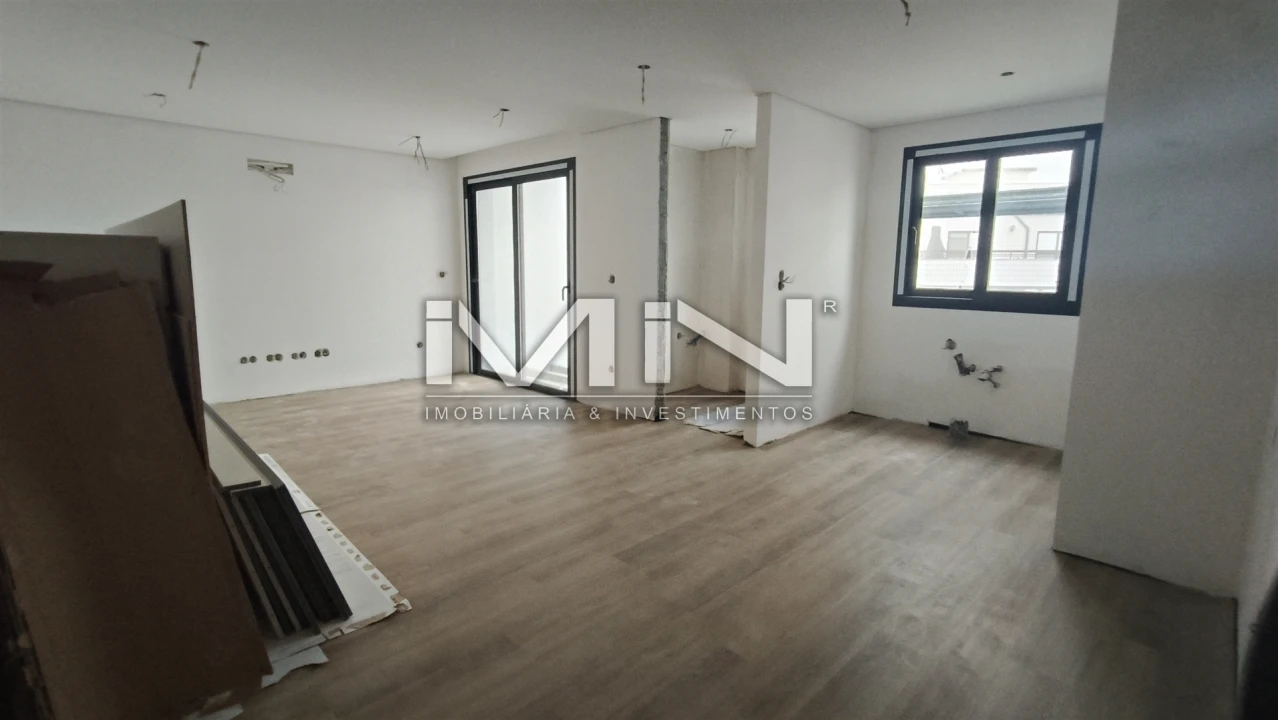 Apartamento T3 para Venda em Gondomar (São Cosme), Valbom e Jovim Foto 11