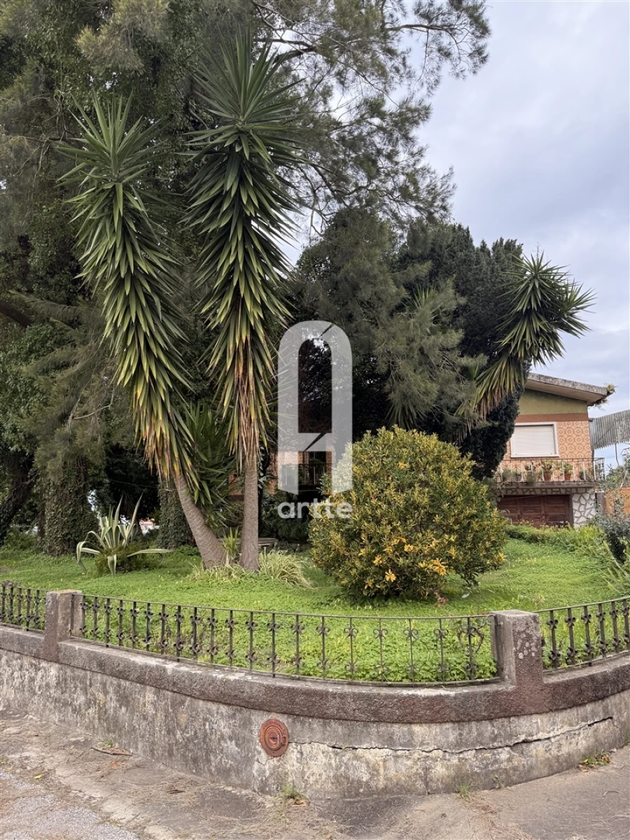 Moradia T4 para Venda em Requeixo, Nossa Senhora de Fátima e Nariz Foto 30