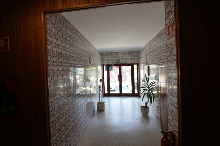 Apartamento T3 para Arrendamento em Moreira de Conegos Foto 15