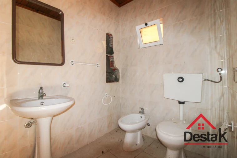 Moradia T3 para Venda em Sul Foto 28