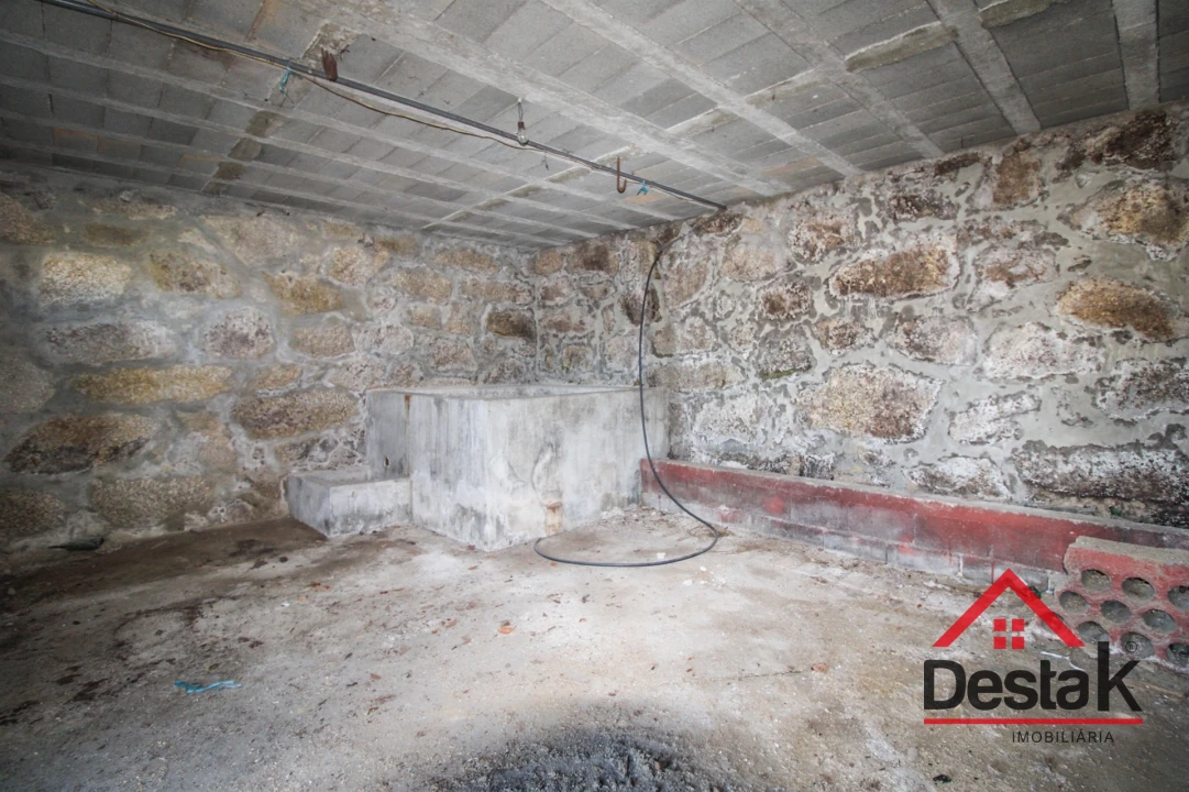 Moradia T3 para Venda em Sul Foto 3