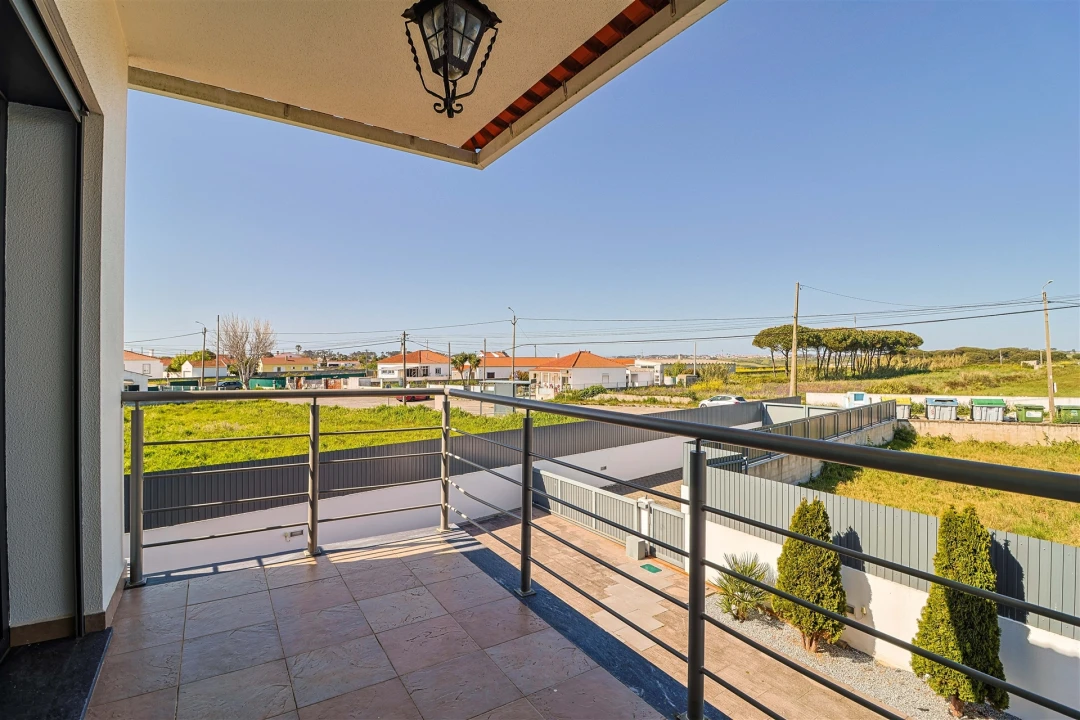 Moradia T3 para Venda em São João das Lampas e Terrugem Foto 47