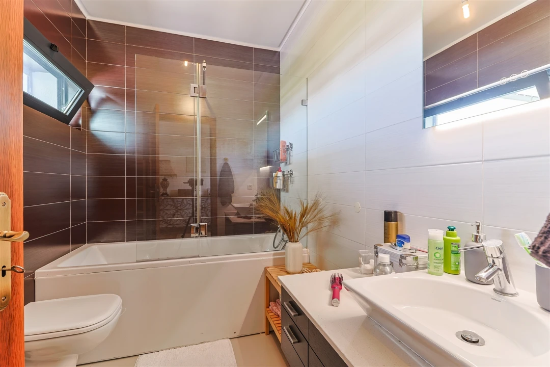 Moradia T3 para Venda em São João das Lampas e Terrugem Foto 41