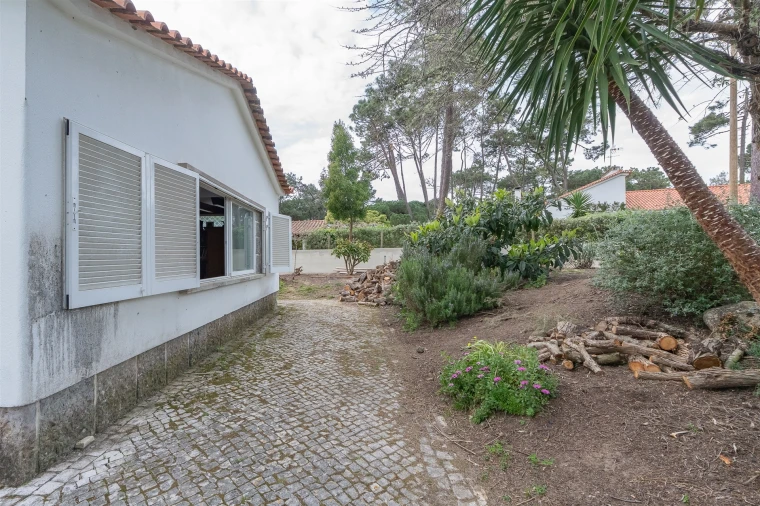 Moradia T5 para Venda em Colares Foto 27