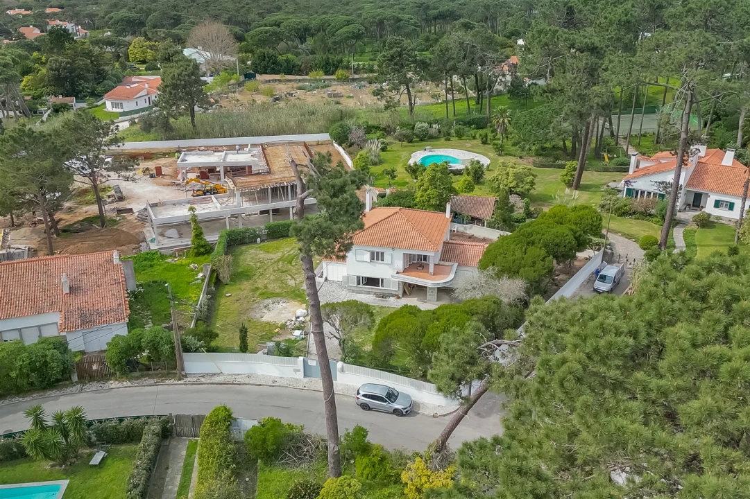 Moradia T5 para Venda em Colares Foto 3