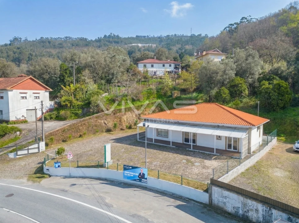 Negócio para Venda em Fornelos e Queijada Foto 4