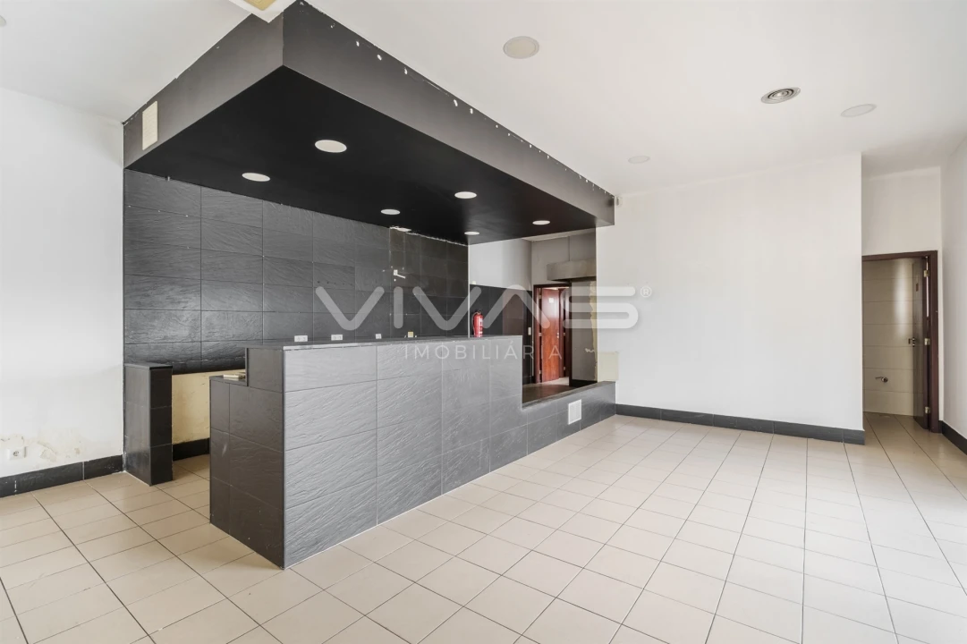 Negócio para Venda em Fornelos e Queijada Foto 7