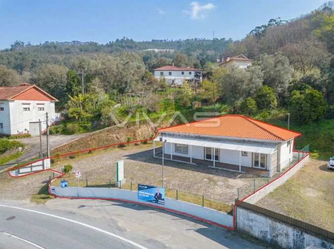 Negócio para Venda em Fornelos e Queijada Foto 22