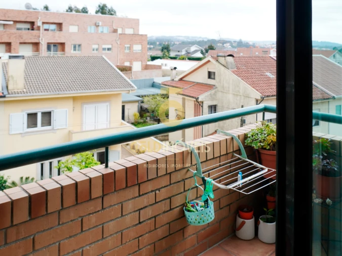 Apartamento T2 para Venda em Canelas Foto 28