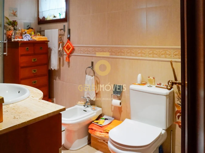 Apartamento T2 para Venda em Canelas Foto 17