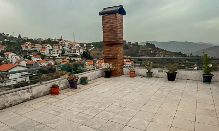 Apartamento T4 para Venda em Tabuaço