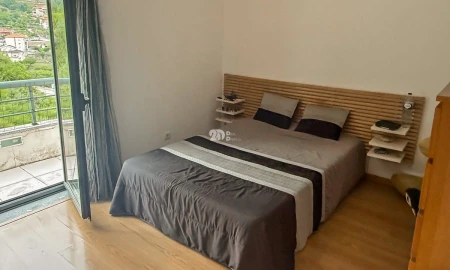 Apartamento T4 para Venda em Tabuaço
