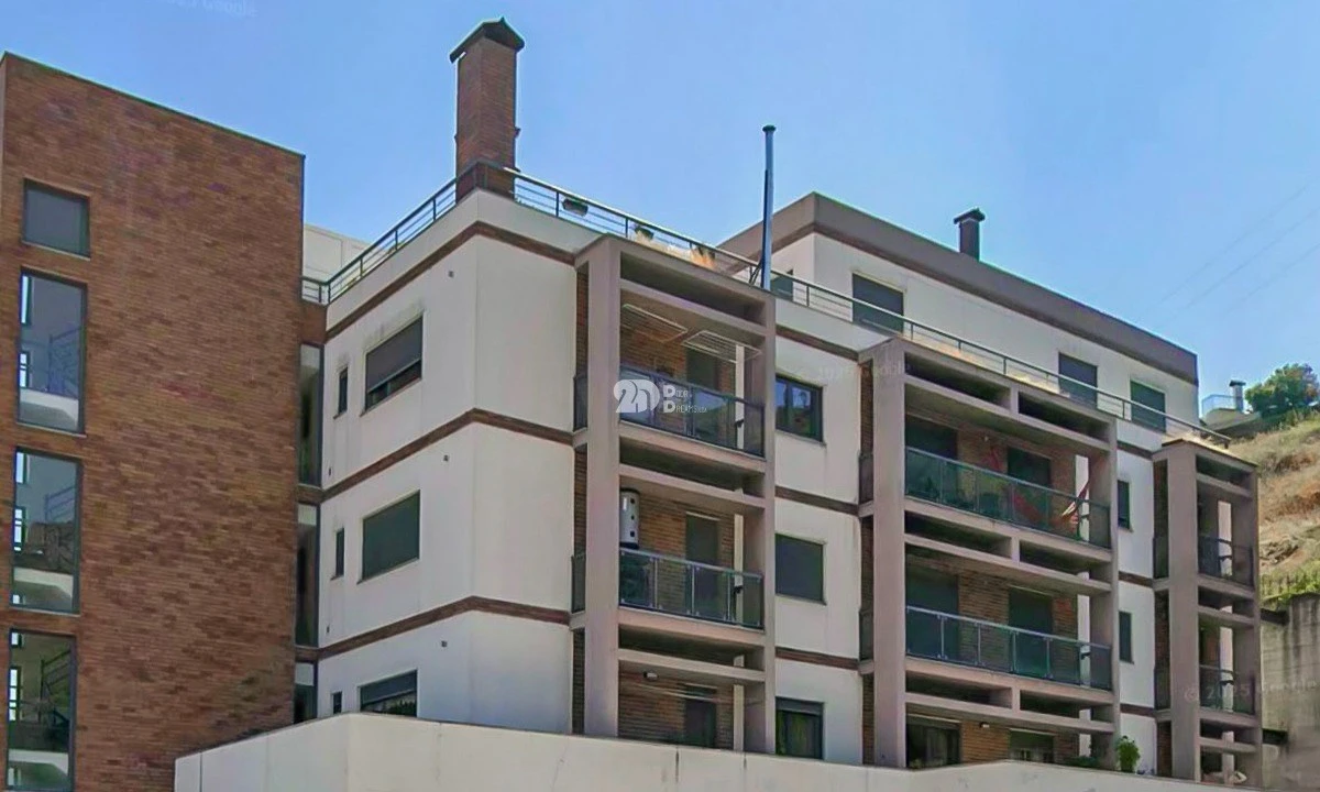Apartamento T4 para Venda em Tabuaço Foto 28